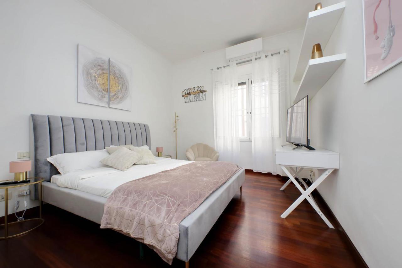 Domus Lou Elegante Appartamento In Trastevere Roma Exterior foto